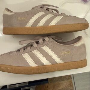 Adidas Stadt Sneakers